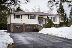 69 George Avenue, Wasaga Beach, ON L9Z 2X9