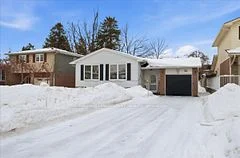 32 Cynthia Court, Barrie, On L4m 2x4