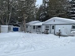 17 Cedar Grove Parkway, Wasaga Beach, ON L9Z 1T4