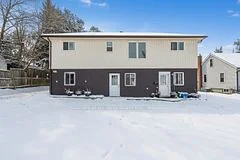 19 South Street, Orillia, On L3v 3t1