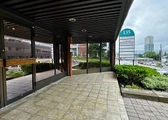 135 Bayfield Street 201, Barrie, On L4m 3b3
