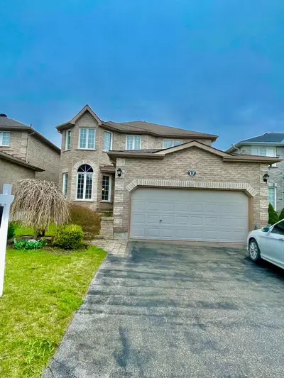 Detached in Barrie