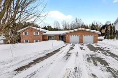63 Lepage Drive, Penetanguishene, ON L9M 1R5