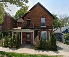 67 Mcdonald Street, Barrie, ON L4M 1P4