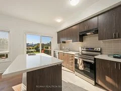44 Westwood Avenue, Barrie, On L9j 0m6