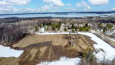 426 Seventh Avenue, Tay, On L0k 1r0