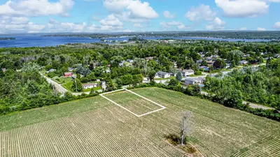 426 Seventh Avenue, Tay, On L0k 1r0