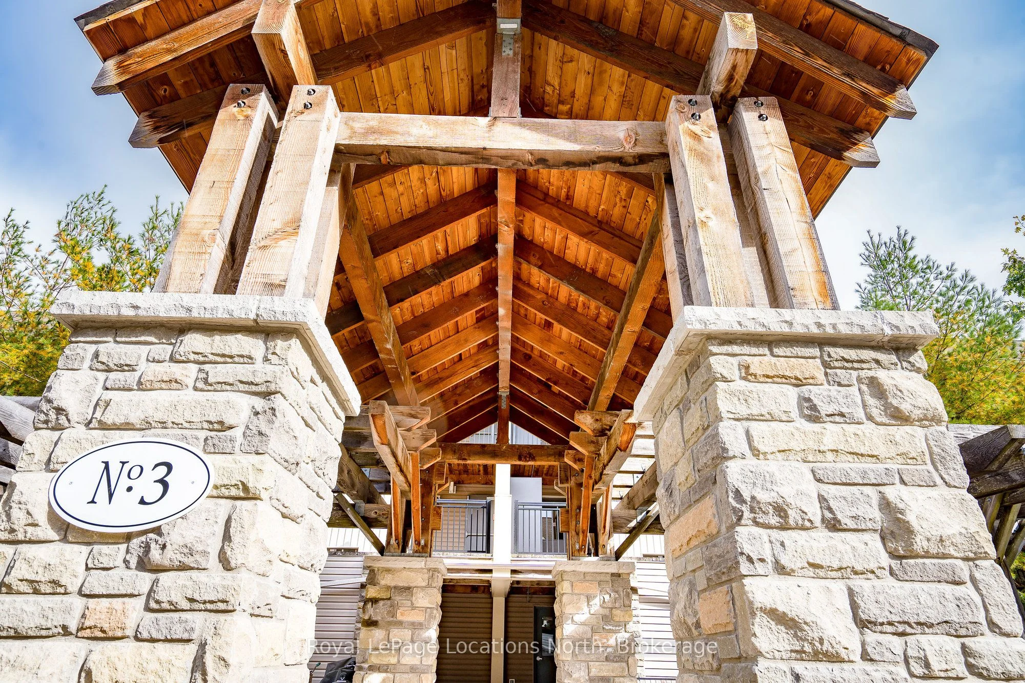 3 Brandy Lane Drive 307, Collingwood, On L9y 0x4