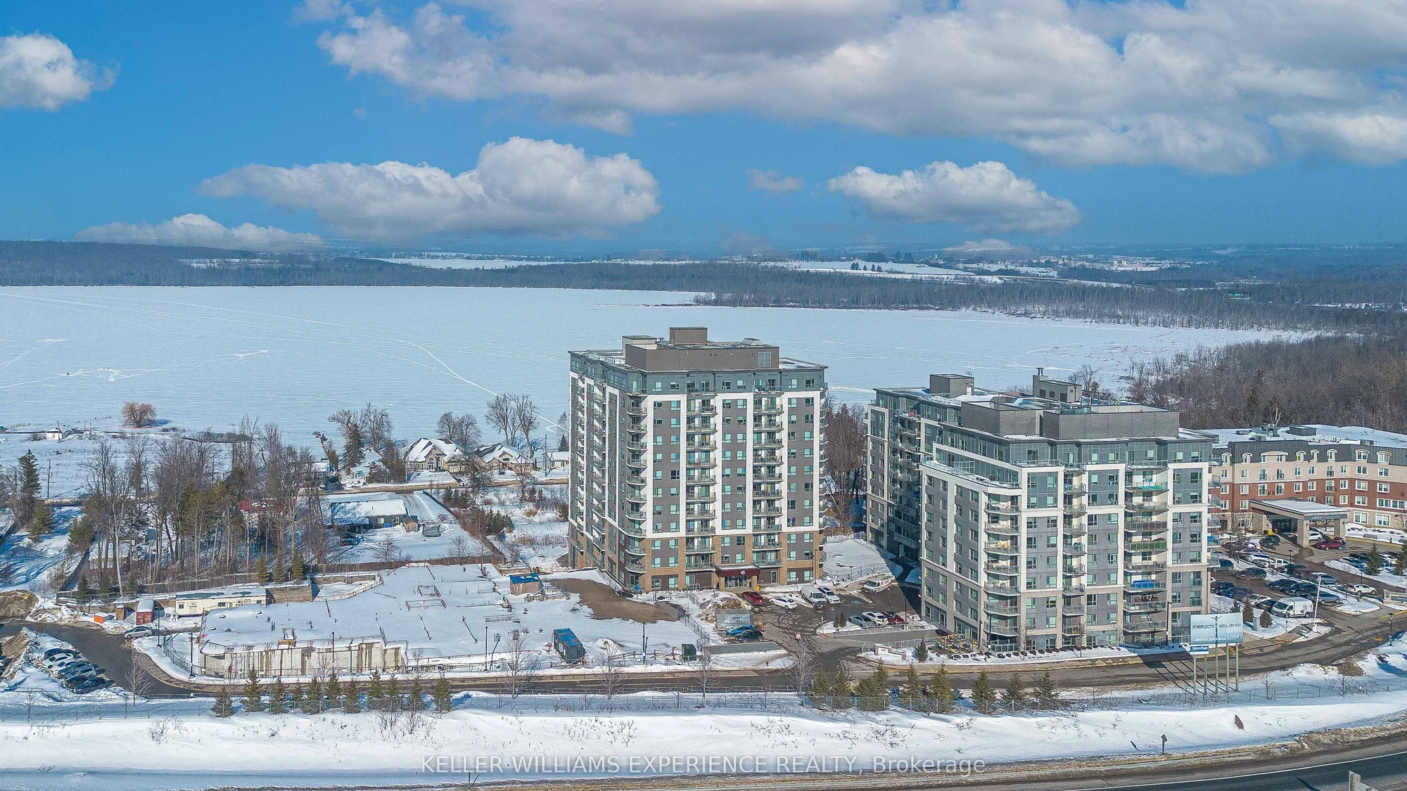56 Lakeside Terrace 305, Barrie, ON L4M 0L4