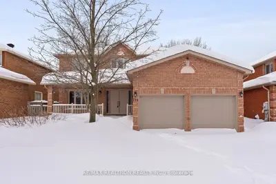 115 James Street, Barrie, On L4n 6y1