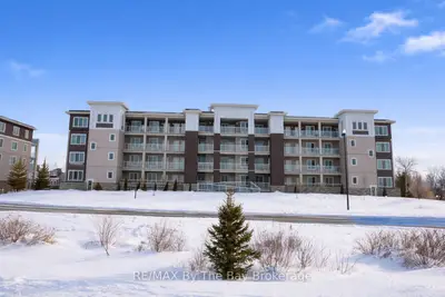 5 Spooner Crescent 115, Collingwood, ON L9Y 1T3