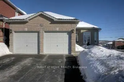109 Livia Herman Way, Barrie, ON L4M 7K5