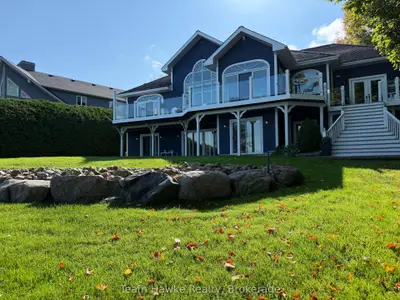 192 Gilwood Park Drive, Penetanguishene, On L9m 1z6