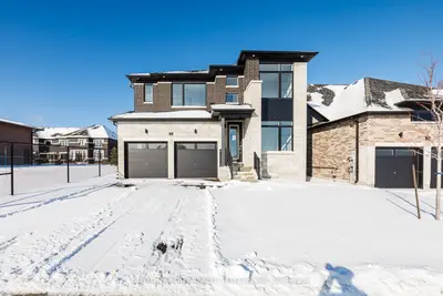 9 Sun Valley Avenue, Wasaga Beach, ON L9Z 0N6