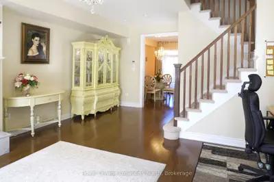 11 Wally Drive, Wasaga Beach, On L9z 0e4