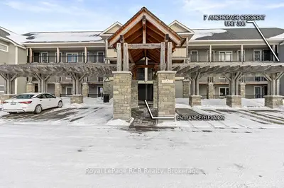 7 Anchorage Crescent 308, Collingwood, On L9y 0y6