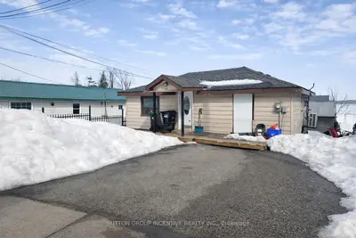 64 Little Lake Drive, Barrie, ON L4M 7C1