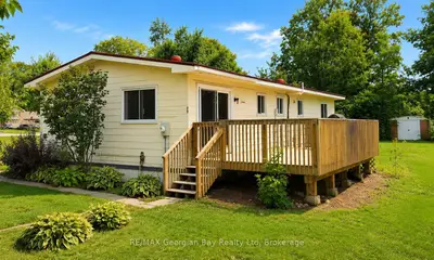 5263 Elliott Side Road 58, Tay, On L4r 4k3