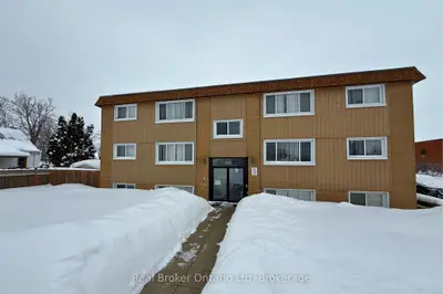 316 Peter Street N 10, Orillia, On L3v 5a2