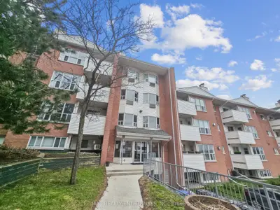 120 Bell Farm Road N 204, Barrie, On L4m 6j2