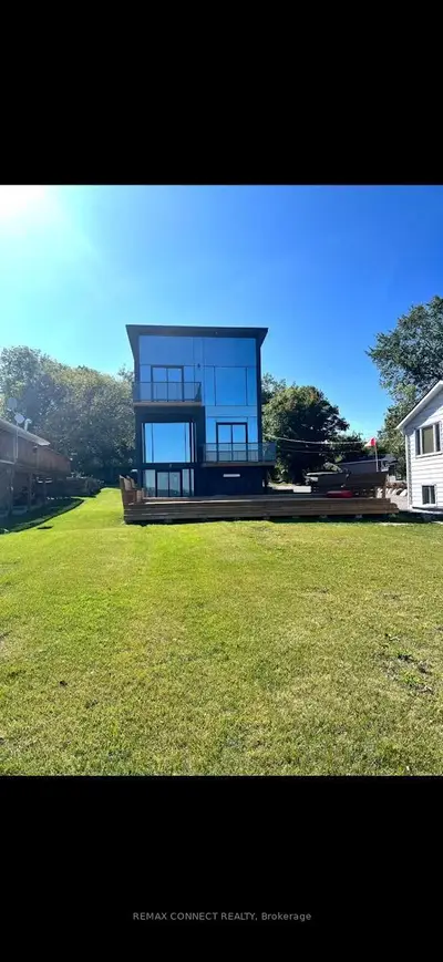 25 Sallows Drive, Tay, On L0k 2a0