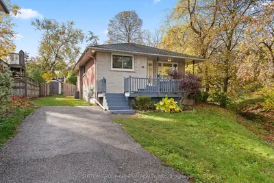 110 Cumberland Street, Barrie, On L4n 2p7