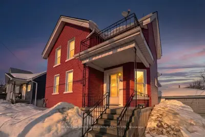 16 Albert Street N Upper, Orillia, ON L3V 5K1