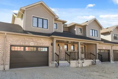 28 Swain Crescent, Collingwood, ON L9Y 2L3