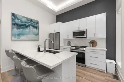 297 Seventh Street Unit A, Collingwood, ON L9Y 2B2