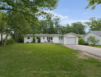 1853 River Road W, Wasaga Beach, On L9z 1l1