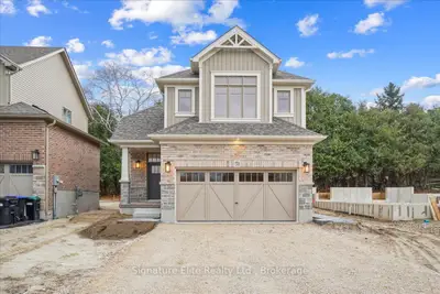 55 Shipley Avenue Unit 2, Collingwood, On L9y 5m7