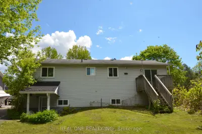 216 Foster Drive, Barrie, On L4n 3x8