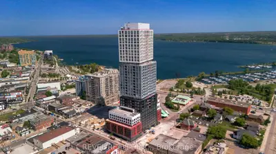 39 Mary Street 2910, Barrie, On L4n 1s9