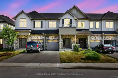 17 Churchlea Mews, Orillia, On L3v 8k9