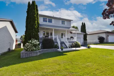 9 Copeland Street, Penetanguishene, On L9m 1k3