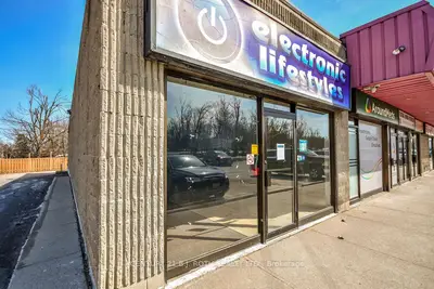 400 LACLIE Street 11, Orillia, ON L3V 4P5