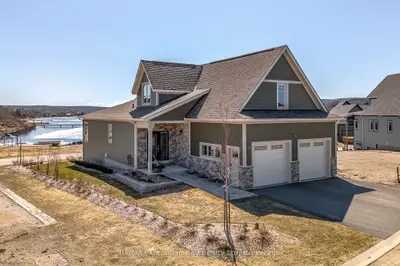 2 Magazine Street, Penetanguishene, On L9m 0w6