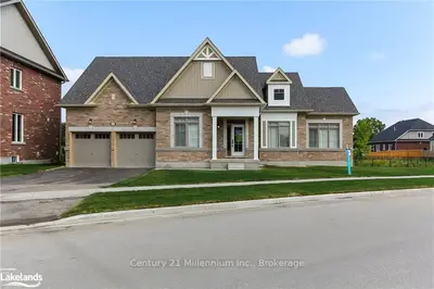 51 Tracey Lane, Collingwood, On L9y 3l7