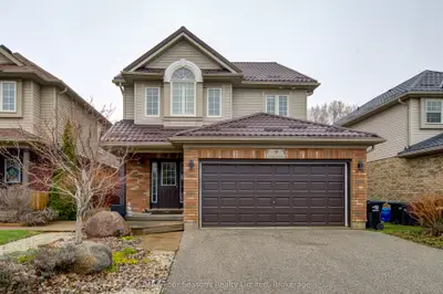 9 Brooke Avenue, Collingwood, On L9y 5k6