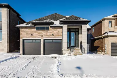 11 Sun Valley Avenue, Wasaga Beach, On L9z 0n6
