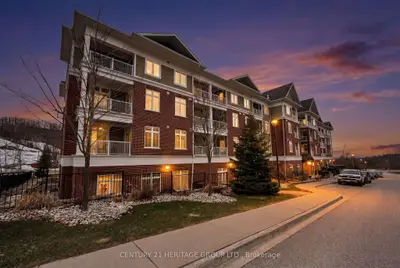 40 Horseshoe Boulevard 305, Oro-medonte, On L4m 4y8