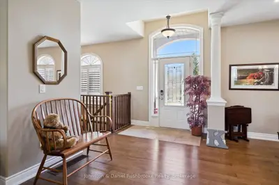 1842 Meadowview Court, Severn, On L3v 0v6