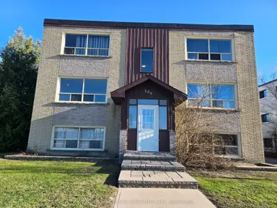 109 Gowan Street 201, Barrie, On L4n 2p2