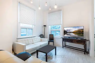 59 Mary Street, Barrie, On L4n 1t2
