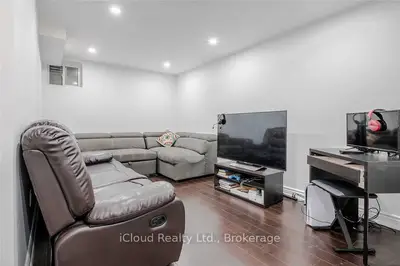 59 Mary Street, Barrie, On L4n 1t2