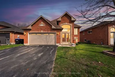 33 Telfer Road, Collingwood, On L9y 5h5