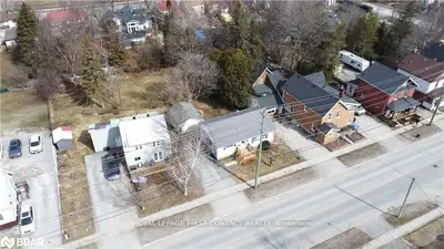 320 Mississaga Street W 2, Orillia, On L3v 3c1