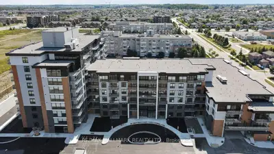 70 Dean Avenue 215, Barrie, On L4n 0c2