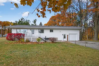 1034 Pine Grove Road, Penetanguishene, On L9m 2b5