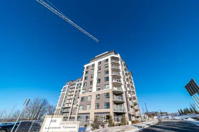 58 Lakeside Terrace 612, Barrie, On L4m 0l5